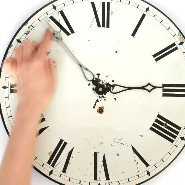 Impatto sulla salute del cambio dell’ora: cosa c’è da sapere