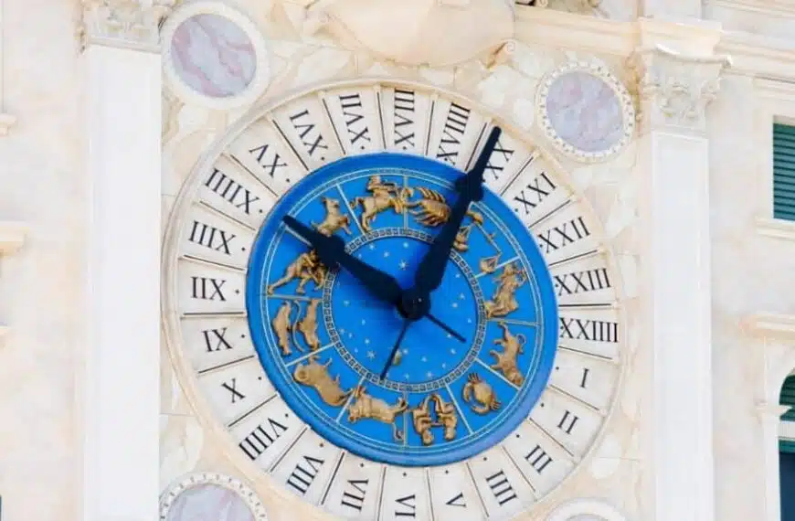 Oroscopo del 26 luglio 2023: previsioni astrologiche per i 12 segni dello zodiaco!