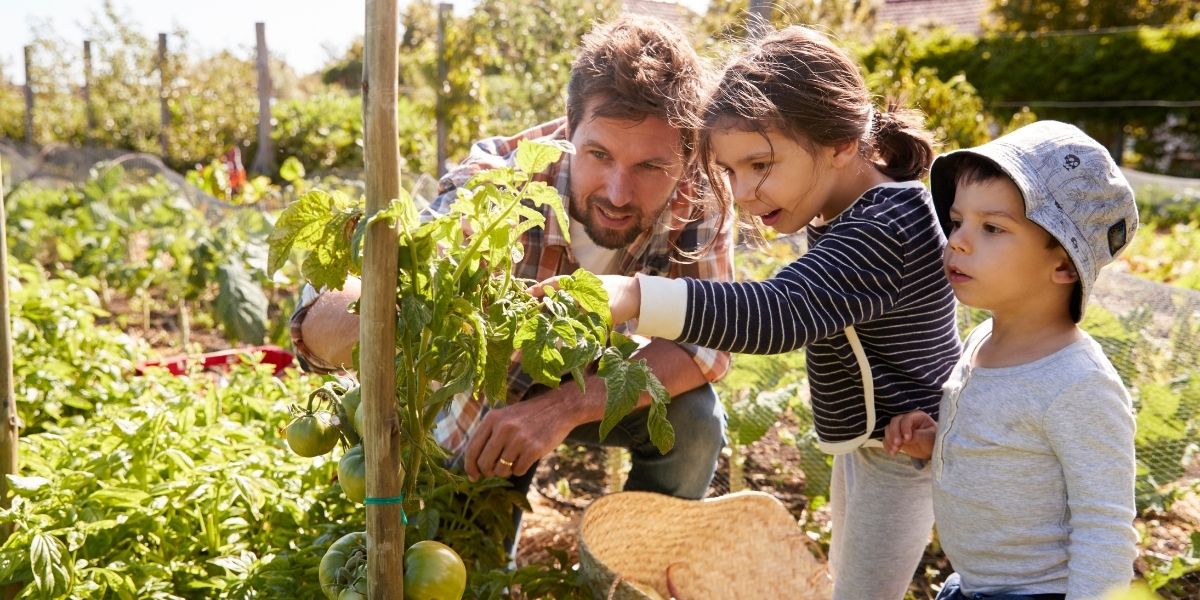 4 preziosi consigli per fare giardinaggio con bambini piccoli!