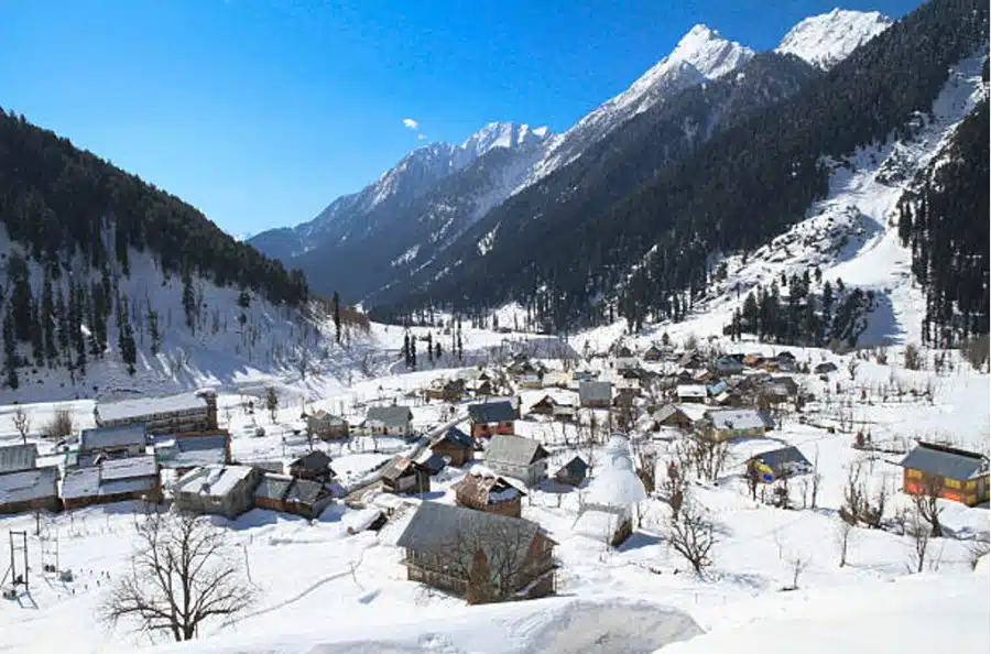Test di visione per illusioni ottiche: se hai gli occhi dell'aquila, trova il pupazzo di neve nascosto in questa illusione ottica