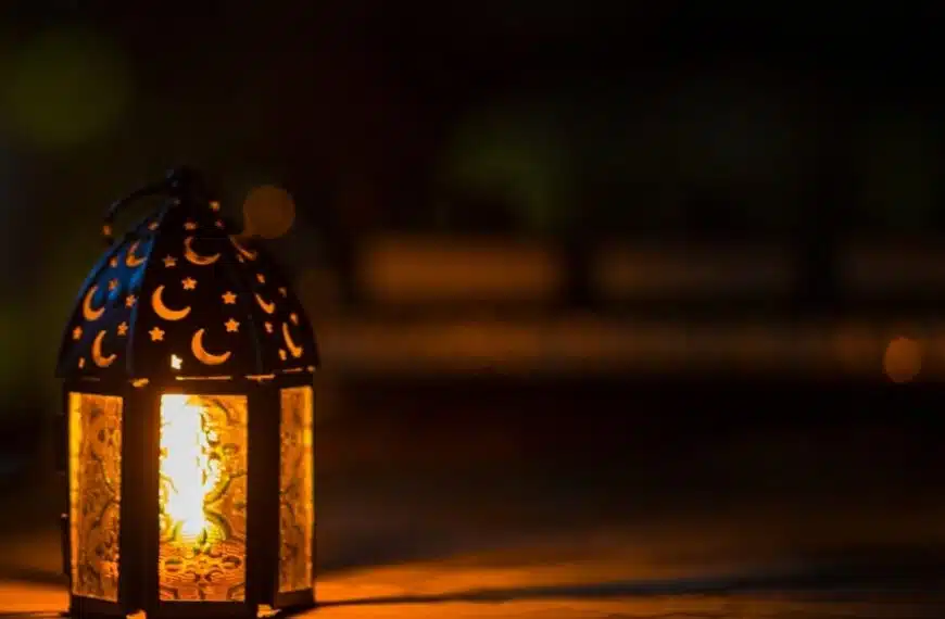 Ramadan 2024 in Francia: gli orari del digiuno per la comunità musulmana