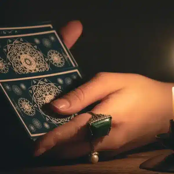 Previsioni astrologiche per il 28 luglio 2024 da parte di un’esperta lettrice di tarocchi: scoprite le energie dei tarocchi e la loro influenza sulla vostra vita