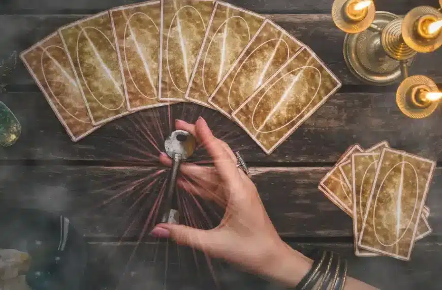 Astrologia agosto 2024: influenza di Mercurio retrogrado sul vostro segno zodiacale! Scoprite il vostro giorno fortunato!